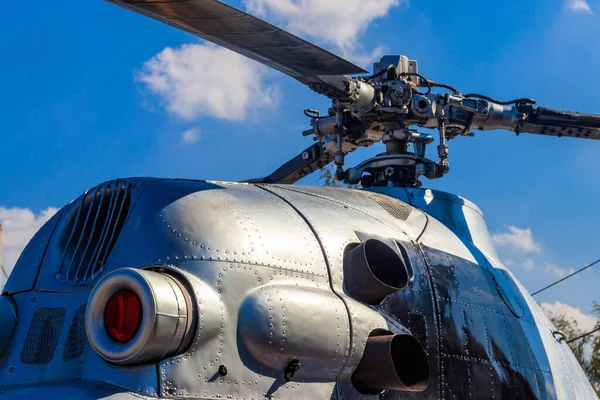 Helikopter pervanesi