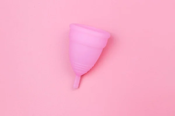 Coupe Menstruelle Silicone Réutilisable Rose Sur Fond Rose Vue Dessus — Photo