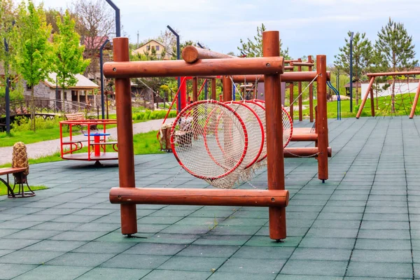 Aire Jeux Pour Enfants Colorée Vide Dans Parc Municipal — Photo