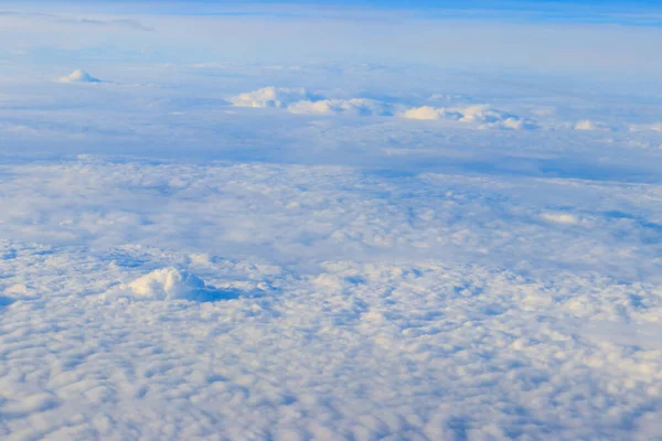 Красиві Білі Хмари Блакитному Небі Вид Літака — стокове фото