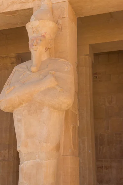 Estátua Faraó Templo Mortuário Hatshepsut Luxor Egito — Fotografia de Stock