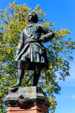 Kronstadt, Rusya 'daki Büyük Peter Anıtı