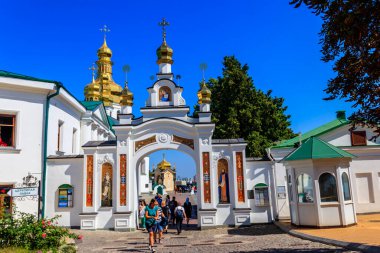 Kiev, Ukrayna - 24 Ağustos 2019: Ukrayna 'daki Kiev Manastırı olarak da bilinen Kiev Pechersk Lavra manzarası