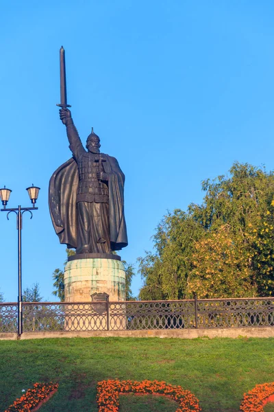 俄罗斯Murom的Ilya Muromets纪念碑 — 图库照片