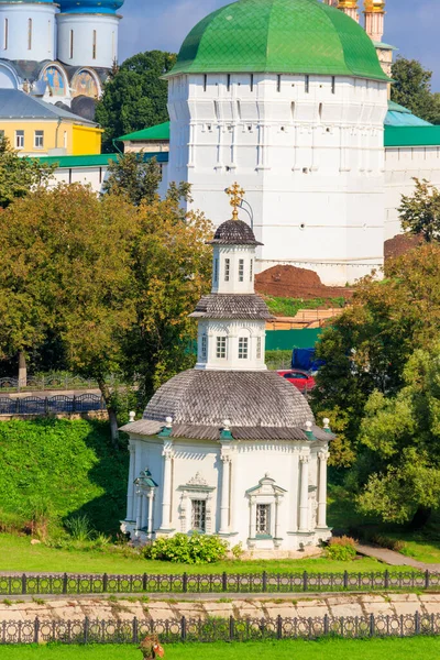 Capilla Del Pozo Pyatnitsky Sergiev Posad Rusia — Foto de Stock