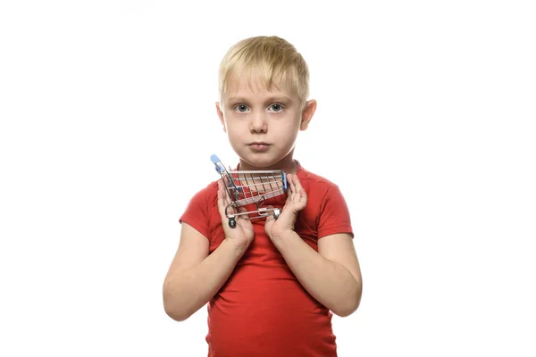 Winkelen Concept Blond Schattige Kleine Jongen Rode Shirt Een Kleine — Stockfoto