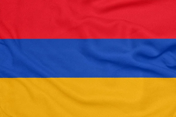Drapeau de l'Arménie sur tissu texturé. Symbole patriotique — Photo