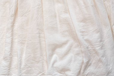 Pliseli buruşuk pamuk kumaş. Fildişi