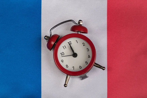 Bandera Francia Reloj Despertador Vintage Cerca Hora Aprender Francés —  Fotos de Stock