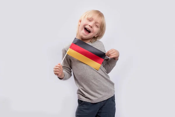 Niño Alegre Sosteniendo Bandera Alemania Viajar Alemania —  Fotos de Stock