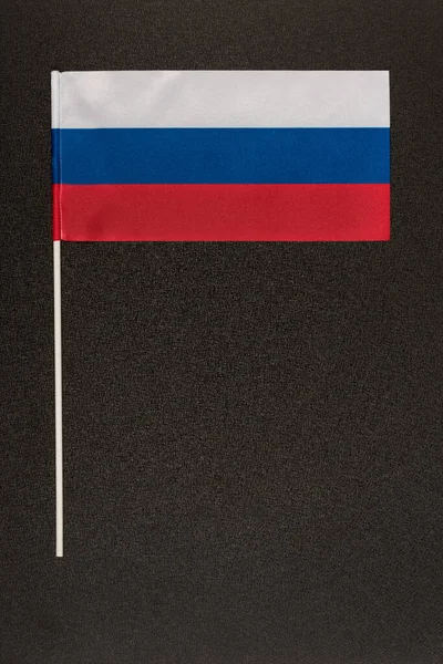 Bandeira Rússia Sobre Fundo Preto Símbolo Nacional Rússia Quadro Vertical — Fotografia de Stock