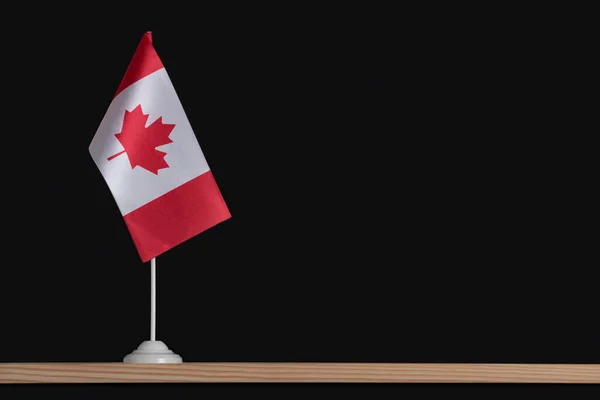 Bandera Mesa Nacional Canadá Sobre Fondo Negro Bandera Con Hoja — Foto de Stock