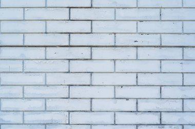 Kırık boyalı beyaz tuğla duvar. Tuğla arka planı.