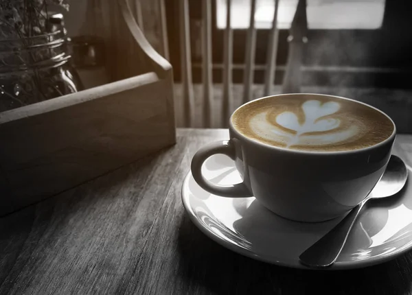 Xícara Café Quente Com Janela Luz Manhã Quente Tom Preto — Fotografia de Stock