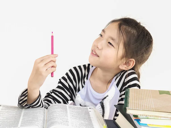 Ασιατικό Κορίτσι Ευτυχώς Ανάγνωση Του Βιβλίου — Φωτογραφία Αρχείου