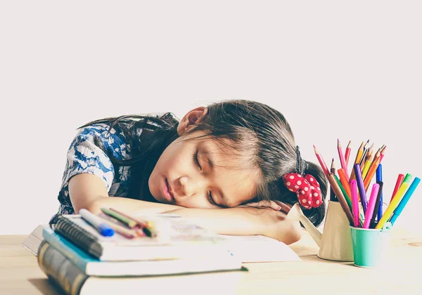 Vintage Tono Asiatico Bambino Dormire Durante Lettura Grande Libro — Foto Stock