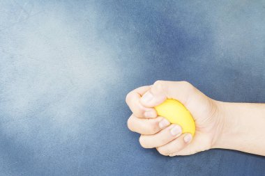 Yumuşak rugby el için el topu ve egzersiz parmak