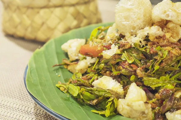 Ensalada Hojas Tamarín Picante Comida Estilo Tailandés Del Norte — Foto de Stock