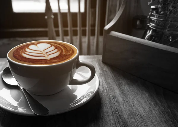 Xícara Café Quente Com Janela Luz Manhã Quente Tom Preto — Fotografia de Stock