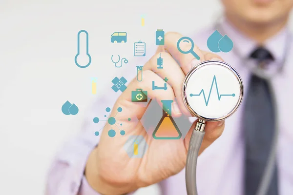 Doktor gösteren stetoskop tıbbi simgeler kaplaması ile