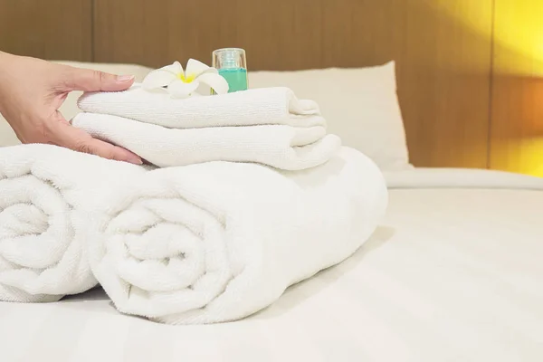 Lady Set White Towel Set Bed Hotel Room — Stock Photo, Image