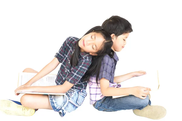 Años Asiática Escolar Chica Niño Sentado Durmiendo Lectura Libro Juntos — Foto de Stock