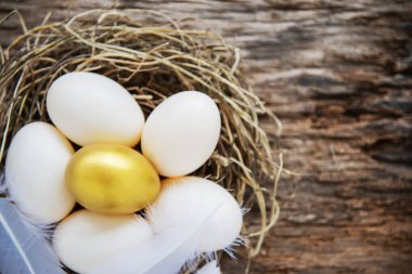 Boyalı renkli Paskalya yumurtaları arka plan - Paskalya tatili kutlama arka plan kavramı