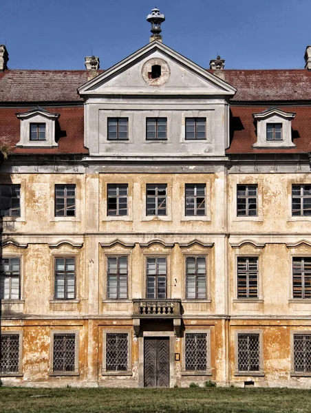 Detalhe Fachada Abandonada Palácio Castelo Horin — Fotografia de Stock