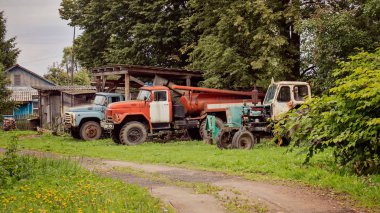 Çalışan inşaat özel araçları