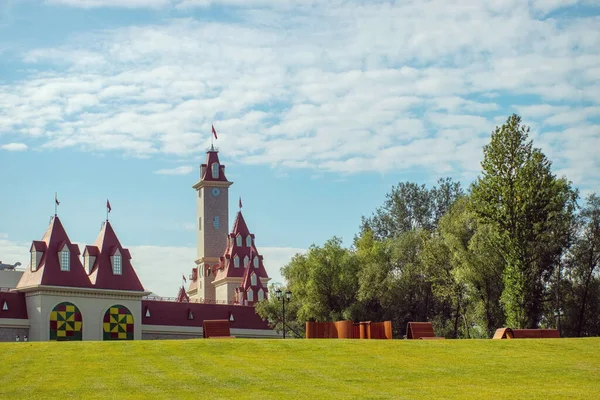 Federação Russa Moscow Setembro 2020 Vista Edifício Principal Parque Diversões — Fotografia de Stock