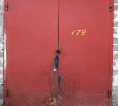 eski metal depo kapısı, hangar, yüksek çözünürlüklü fotoğraf