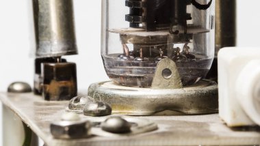 elektrikli ekipmanların yakın çekim, test cihazı