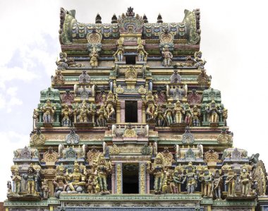 Hindu tapınağı, Hinduizm, seçici odak