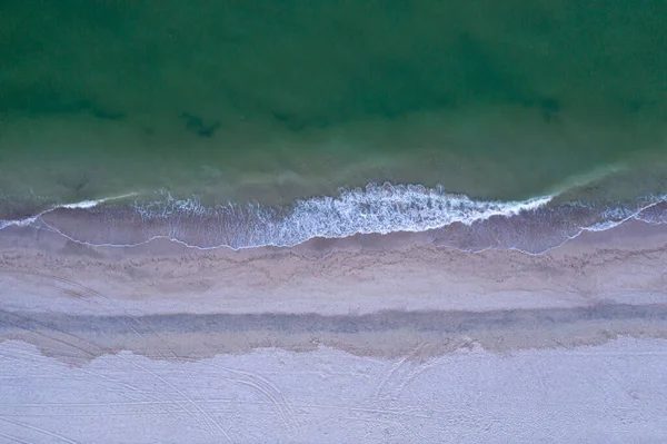 海とビーチ 上からの眺め — ストック写真