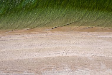 Deniz kıyısında hava manzarası