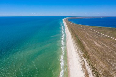 Deniz kıyısında hava manzarası