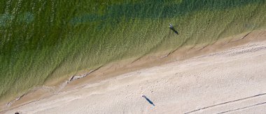 Deniz kıyısında hava manzarası