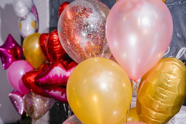 Pilha Belos Balões Coloridos Conceito Aniversário — Fotografia de Stock