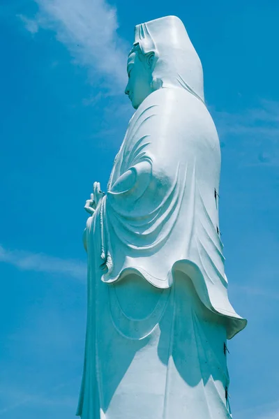 Majestuosa Vista Estatua Lady Buddha Bodhisattva Misericordia Pagoda Linh Ung — Foto de Stock