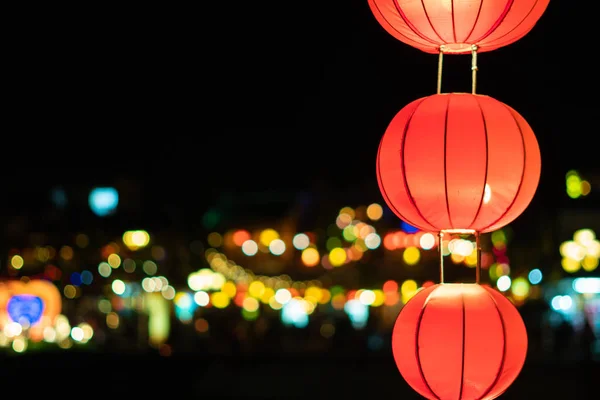 Güzel fener Hoi eski bir şehir. Lisanslı yüksek kaliteli stok görüntü çok fazla fener Satılık ve dekorasyon Hoi An. Hoi An, bir kez Faifo olarak bilinen ve ünlü bir Unesco Dünya miras alanı olarak