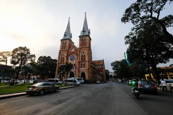 Chi Minh City Vietnam 2018 Notre Dame Kathedraal Vietnamees Nha — Stockfoto