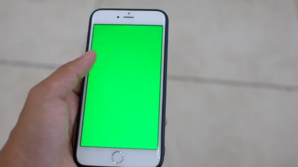 Feche Mão Segurando Usando Tela Verde Smartphone Móvel Imagens Alta — Vídeo de Stock