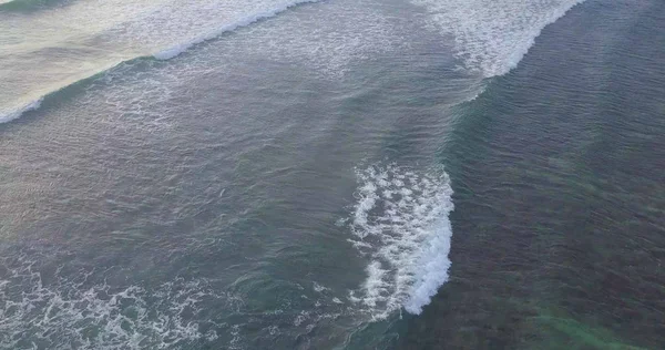 Vista Aérea Hermosa Las Olas Del Mar Desde Dron Stock — Foto de Stock