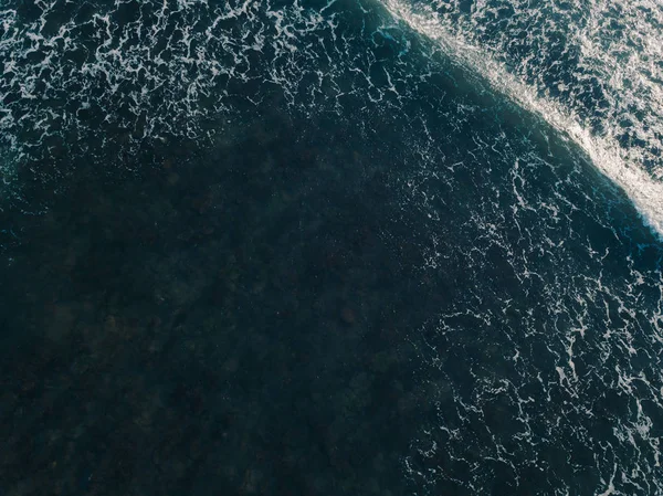 Vista Aérea Bela Ondas Mar Drone Imagem Estoque Cor Azul — Fotografia de Stock