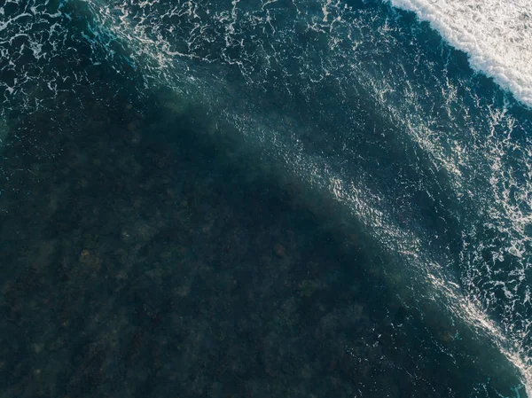 Вид Воздуха Морские Волны Беспилотника Складское Изображение Голубого Цвета Океанской — стоковое фото