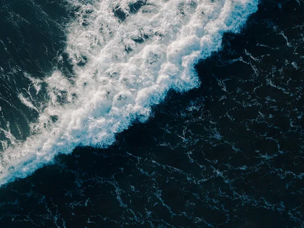 Vista Aérea Bela Ondas Mar Drone Imagem Estoque Cor Azul — Fotografia de Stock