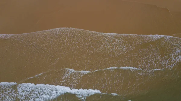 Vista Aérea Bela Ondas Mar Areia Drone Imagem Estoque Água — Fotografia de Stock