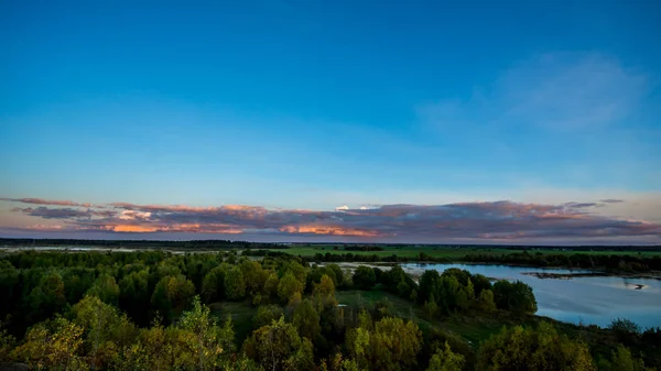 Des Collines Sablonneuses Lac Dans Canyon Sable Fond Couleurs Chaudes — Photo