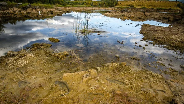 Sandy Hills Lago Desfiladeiro Sandy Cores Quentes Fundo Amarelo Arenito — Fotografia de Stock