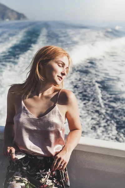 Happy Young Amazing Woman Wearing Relaxing Yacht Cinque Terre Italy — Stock Photo, Image